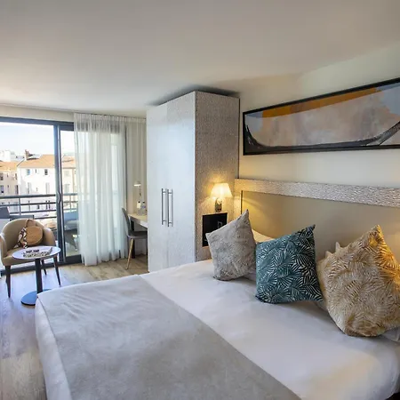 Hotel Eden & 4*
